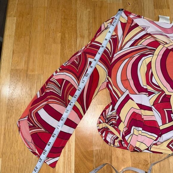 Chico’s Modern Movement Cold Shoulder Top Colorful 70’s Groovy Women’s Medium - Picture 8 of 11